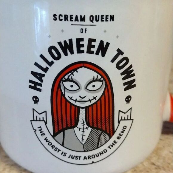 Disney The Nightmare Before Christmas Scream Queen Sally Mug NWT - Picture 2 of 12